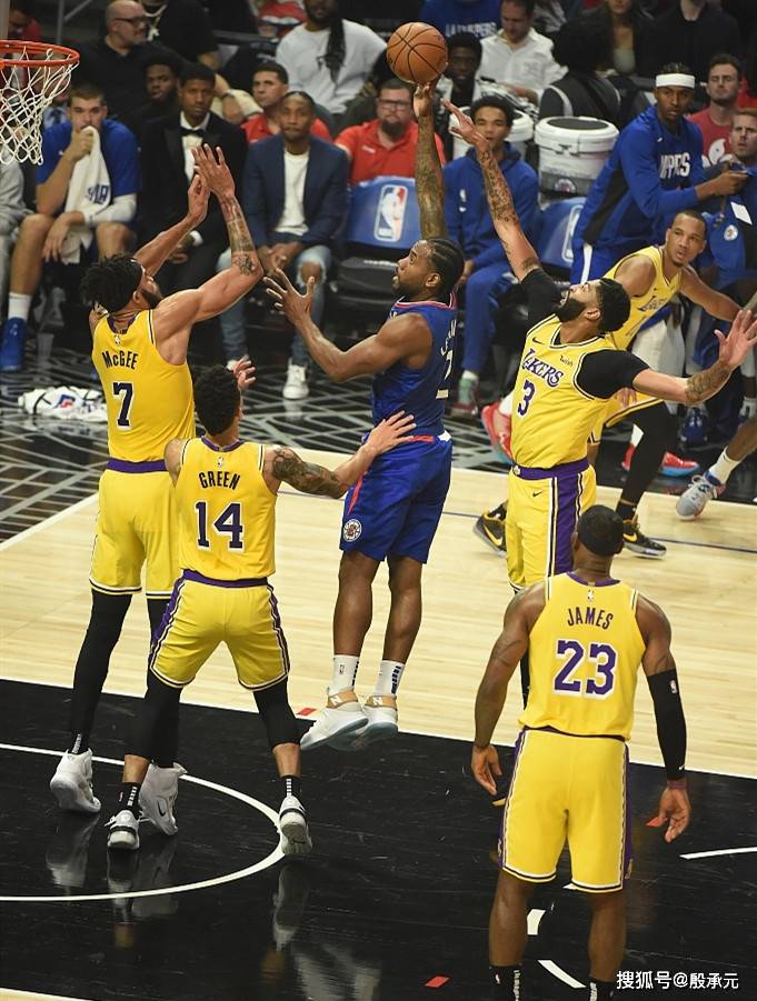 包含里程碑夜！巴塞罗那临场应变，NBA常规赛赛前刷纪录，管理层满意，控场能力受关注的词条-英雄联盟官网全球总决赛