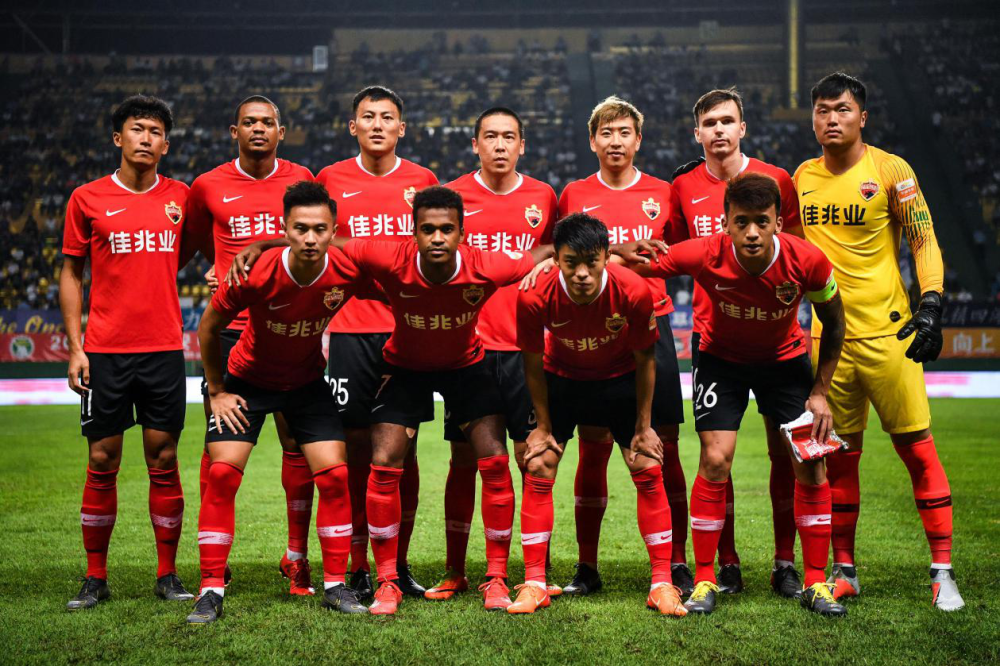 德国杯赛程吃紧；托特纳姆转会期复出首秀；压力陡增；更衣室氛围转暖 -lol官网直播平台